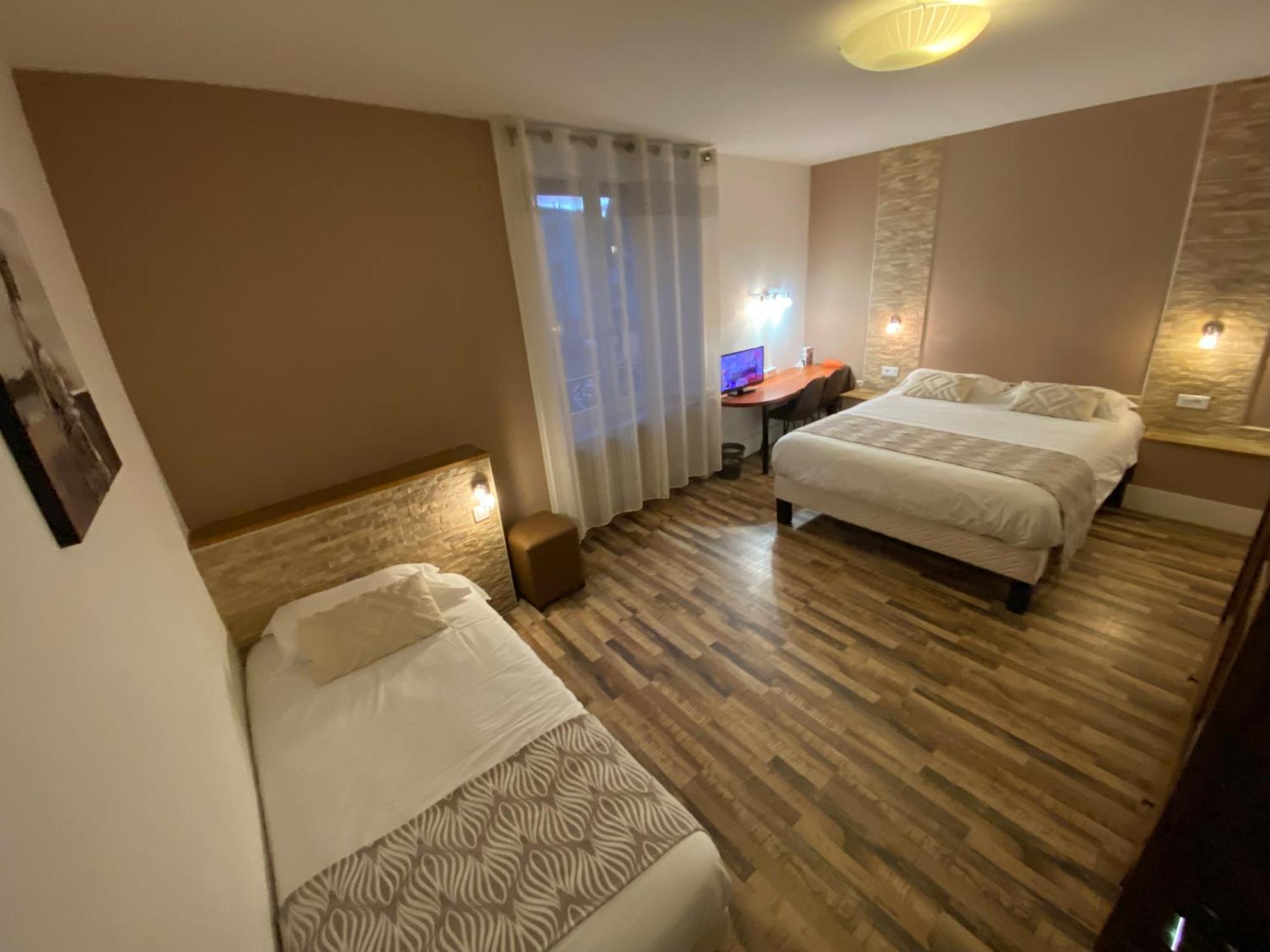 Hotel Nouvel 2*